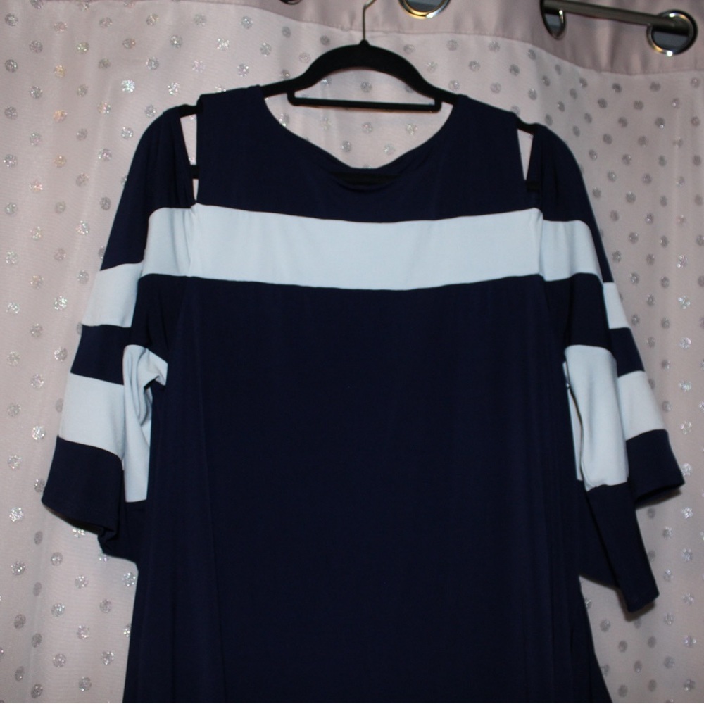Nina Leonard dress